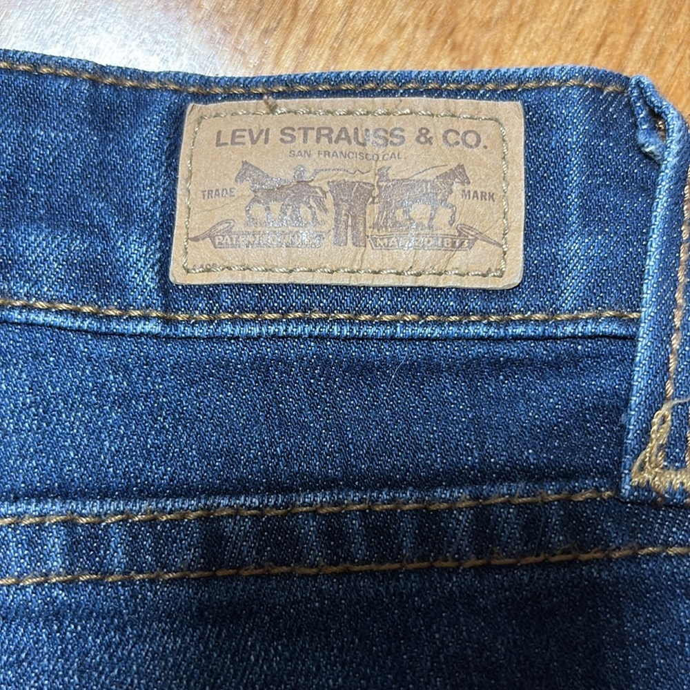 Levi's Blue Boot Cut Jeans Classic Denim Style - Picture 3 of 5